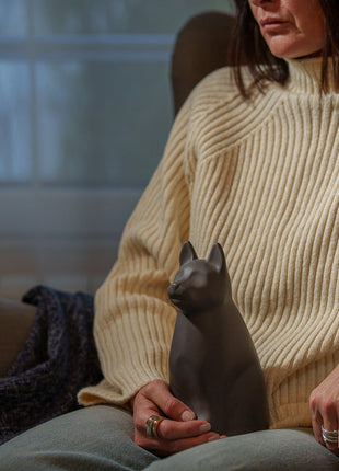 "Arlo" Pet Urn for Dog -  Grey Matte | Ceramic | Handmade