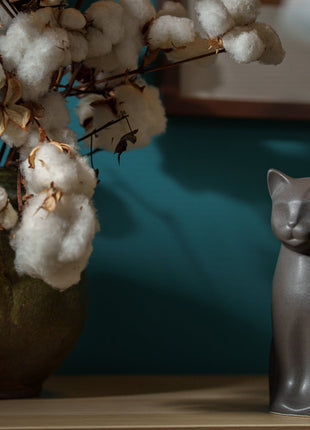 "Elvi" Pet Urn for Cat - Gray Matte | Ceramic | Handmade